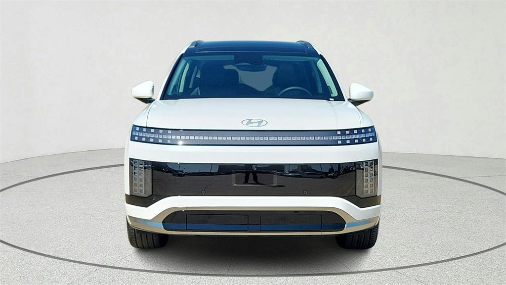 new 2026 Hyundai IONIQ 9 car, priced at $66,605