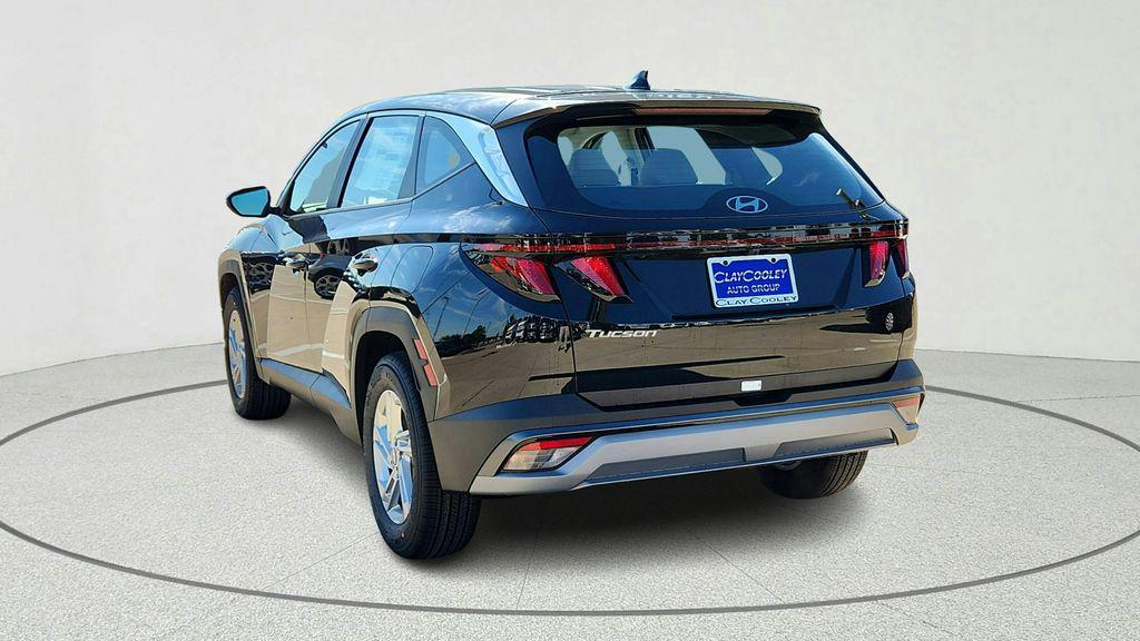 new 2026 Hyundai Tucson car, priced at $30,013