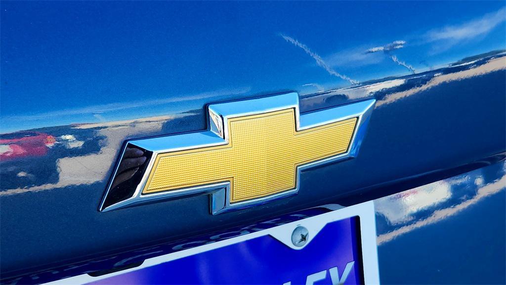 used 2024 Chevrolet Equinox car, priced at $22,226