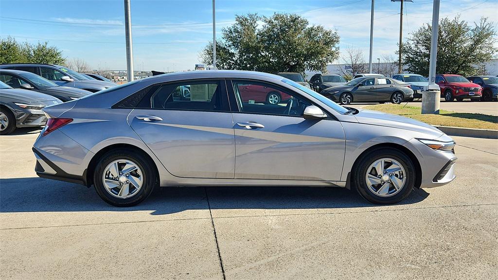 new 2025 Hyundai Elantra car, priced at $22,235