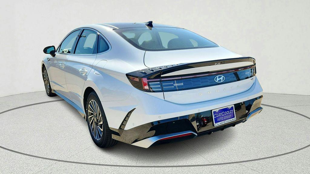 new 2026 Hyundai Sonata Hybrid car, priced at $38,844