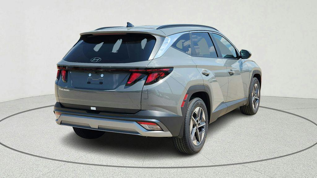 new 2026 Hyundai Tucson car, priced at $31,203