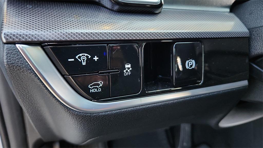 used 2025 Kia Sportage car