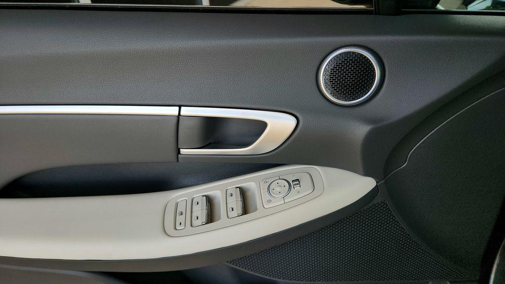 new 2026 Hyundai Sonata Hybrid car, priced at $29,597