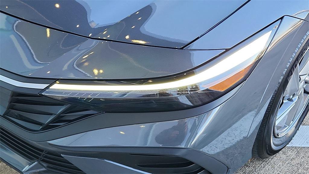 used 2025 Hyundai Elantra car, priced at $18,909