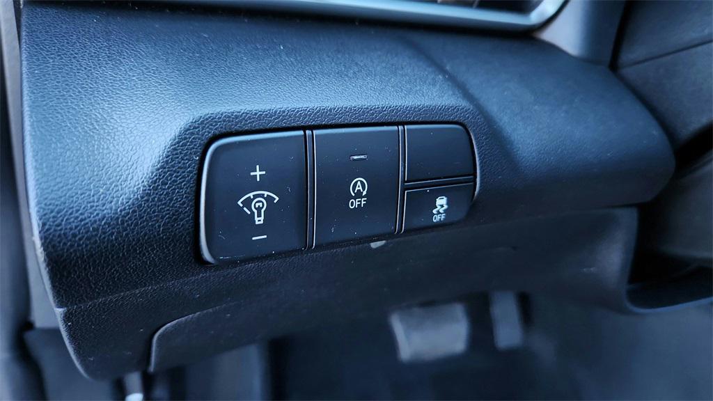 used 2025 Hyundai Elantra car, priced at $18,909