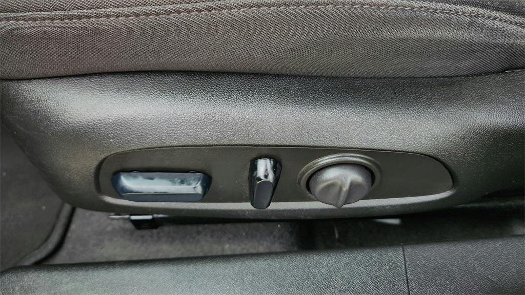 used 2023 Chevrolet Malibu car, priced at $17,295