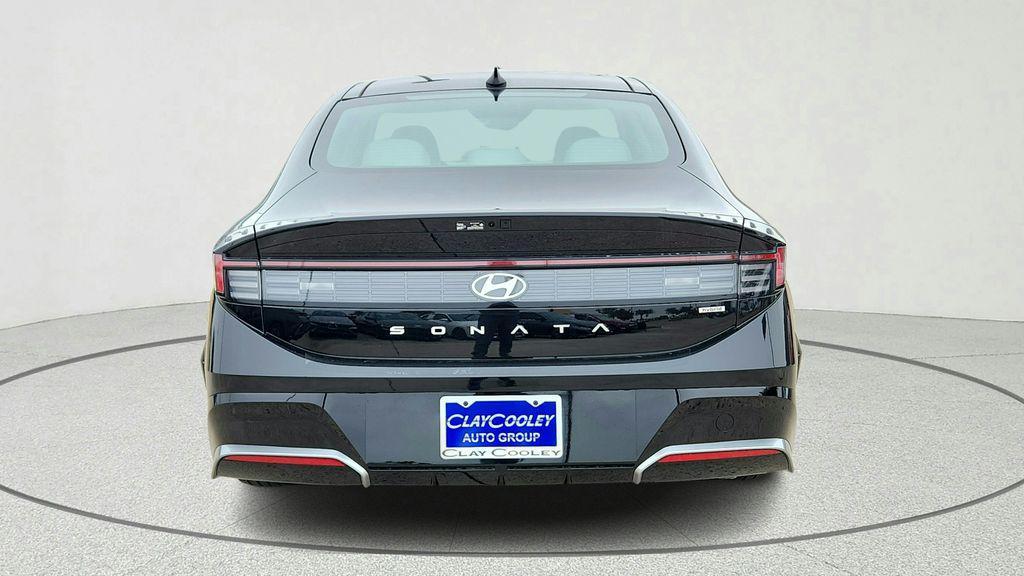new 2026 Hyundai Sonata Hybrid car, priced at $32,731