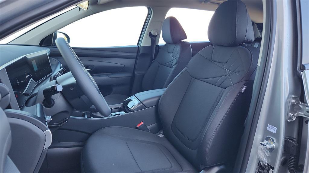 new 2026 Hyundai Tucson car, priced at $28,878