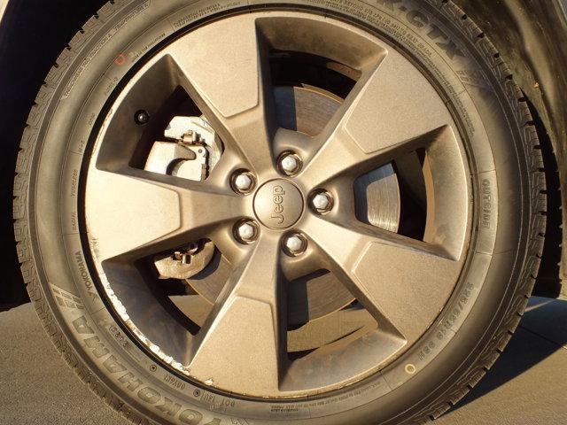 used 2016 Jeep Cherokee car, priced at $12,981