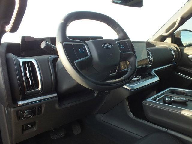 used 2025 Ford Expedition car, priced at $77,981