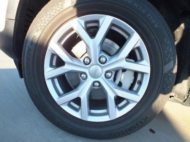 used 2022 Jeep Grand Cherokee car, priced at $24,984