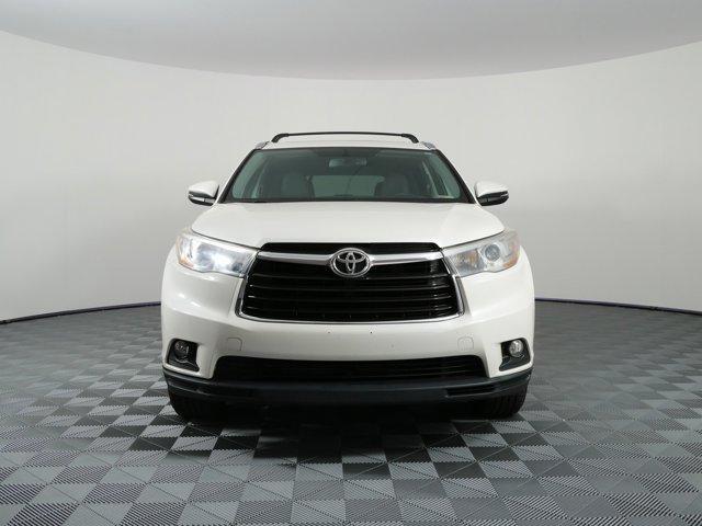 used 2015 Toyota Highlander car, priced at $20,680
