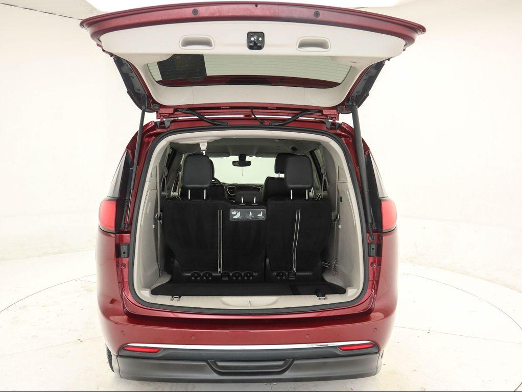 used 2019 Chrysler Pacifica car, priced at $31,500