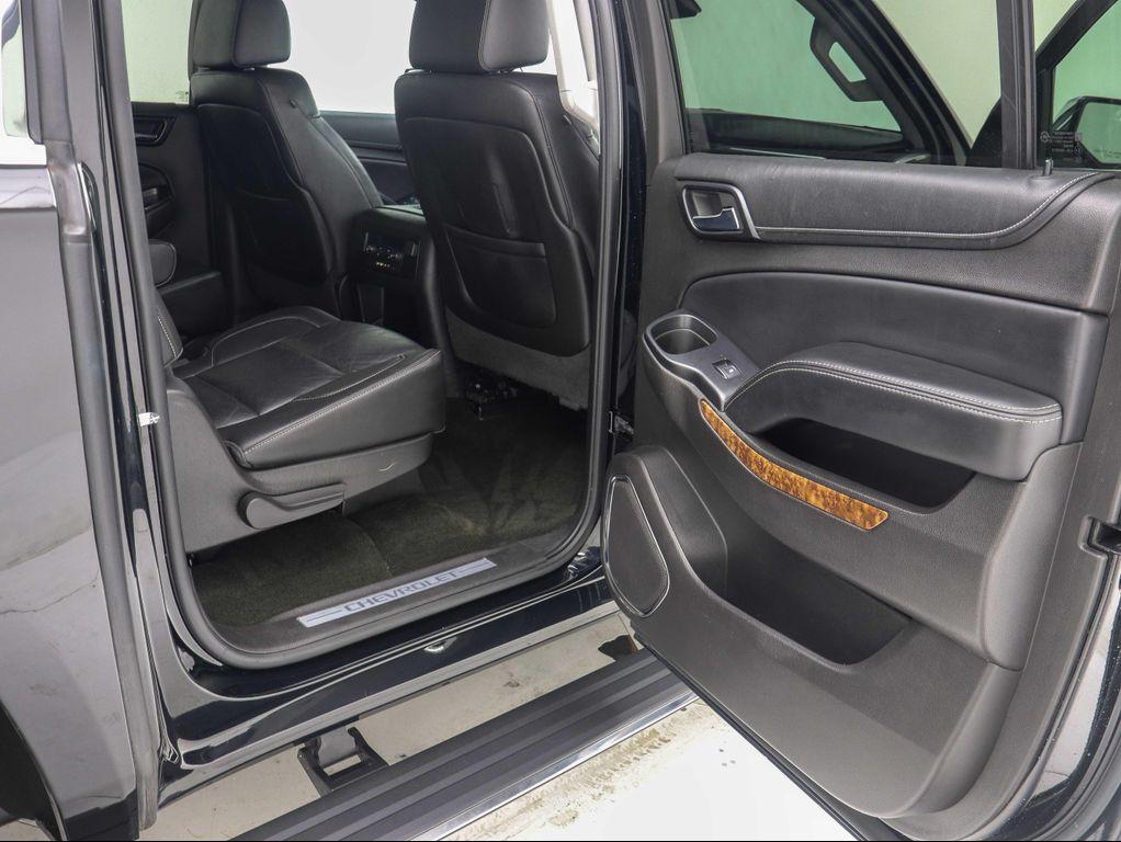used 2016 Chevrolet Suburban car, priced at $27,900
