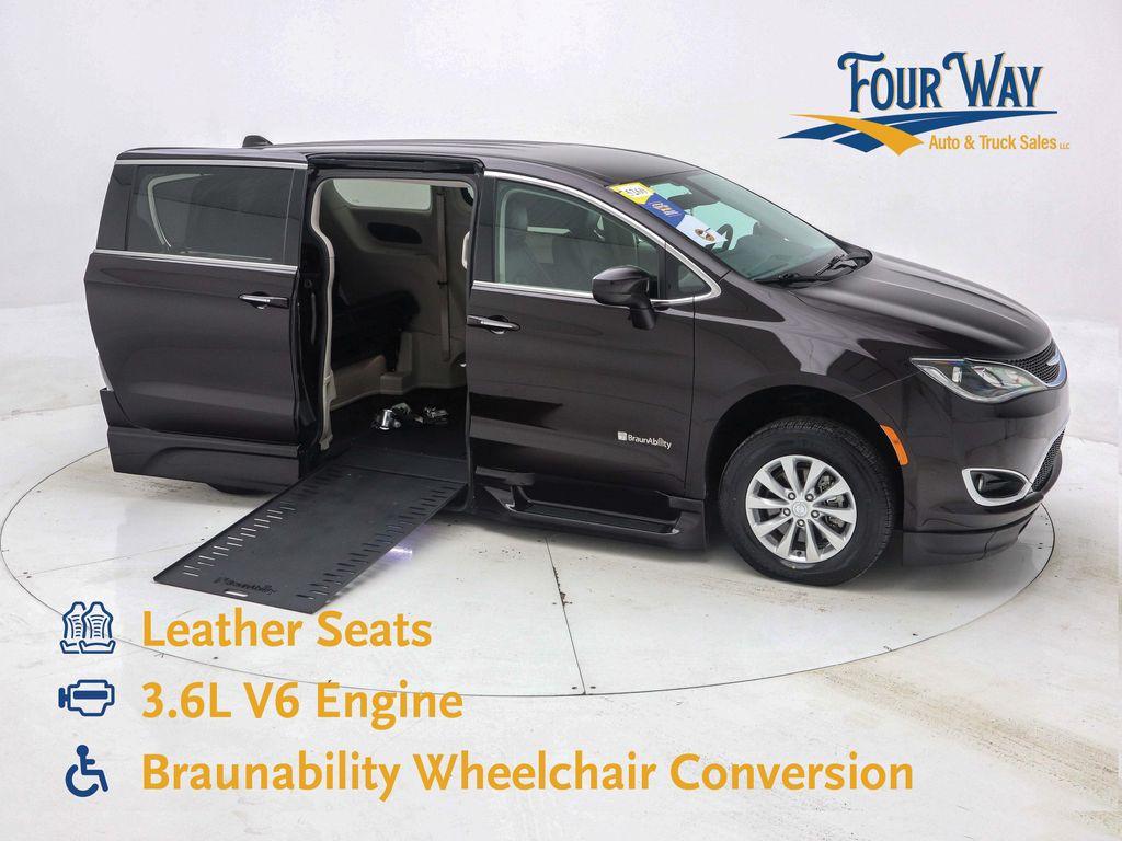 used 2018 Chrysler Pacifica car, priced at $36,500