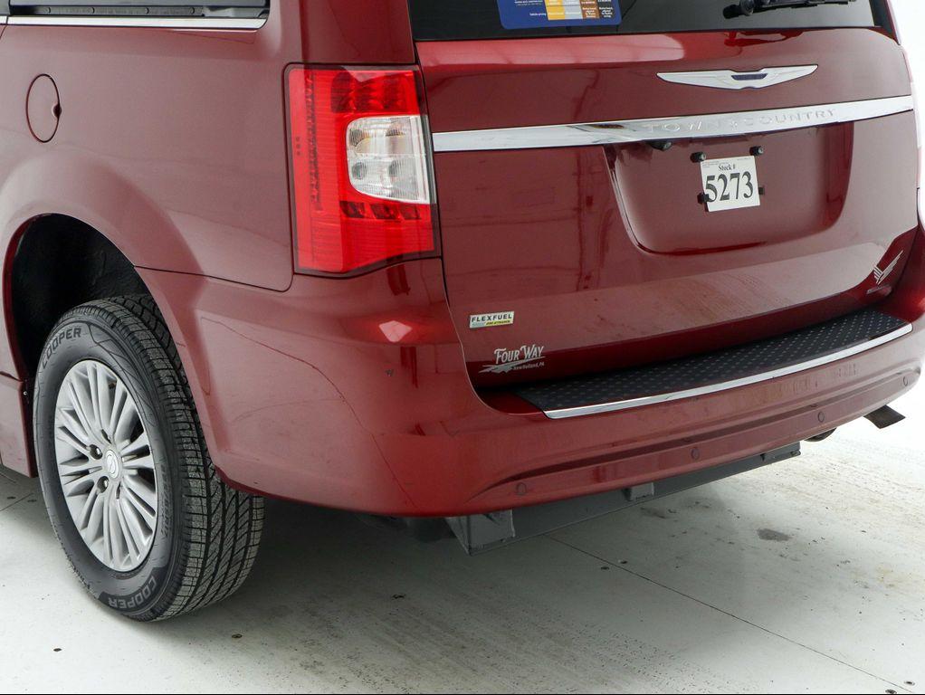 used 2015 Chrysler Town & Country car, priced at $33,900