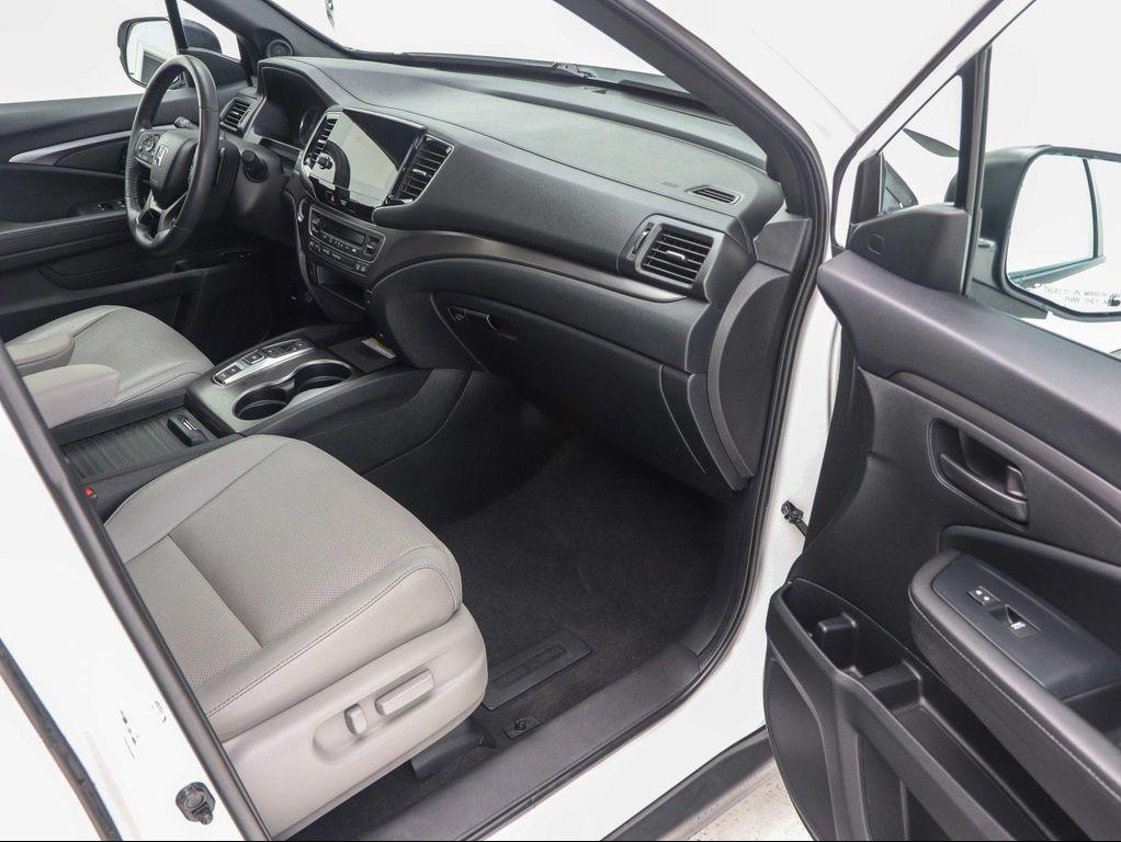 used 2023 Honda Passport car, priced at $33,500