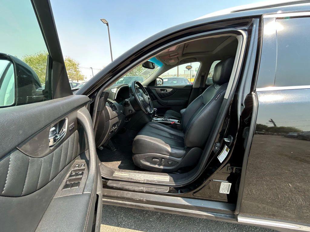 used 2016 INFINITI QX70 car, priced at $12,305