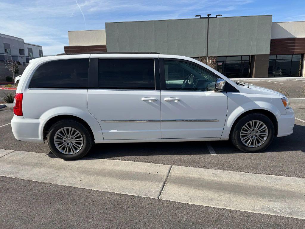 used 2015 Chrysler Town & Country car, priced at $8,754