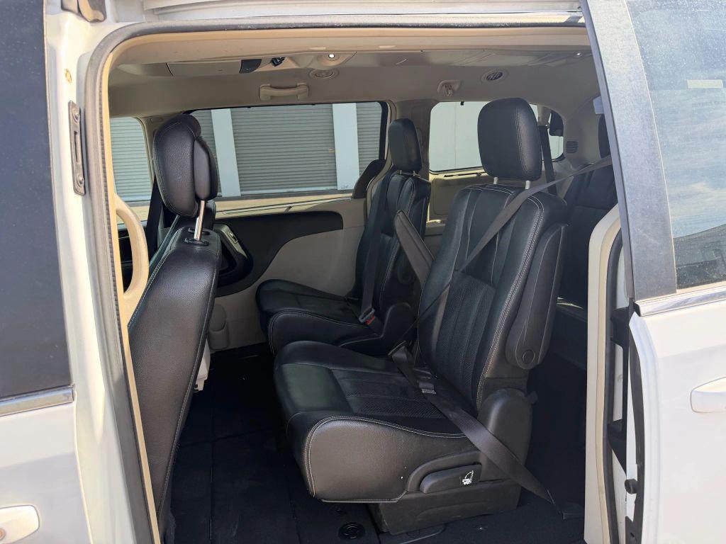 used 2015 Chrysler Town & Country car, priced at $8,754