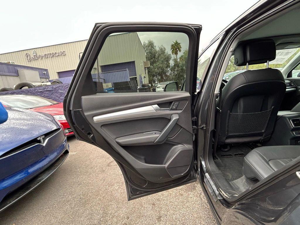 used 2018 Audi Q5 car, priced at $11,094