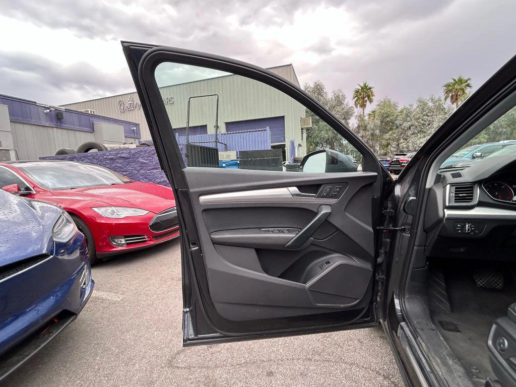 used 2018 Audi Q5 car, priced at $11,094