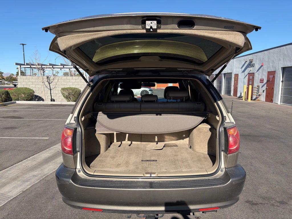 used 2000 Lexus RX 300 car, priced at $3,999