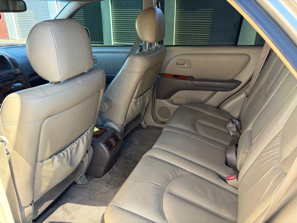 used 2000 Lexus RX 300 car, priced at $3,999