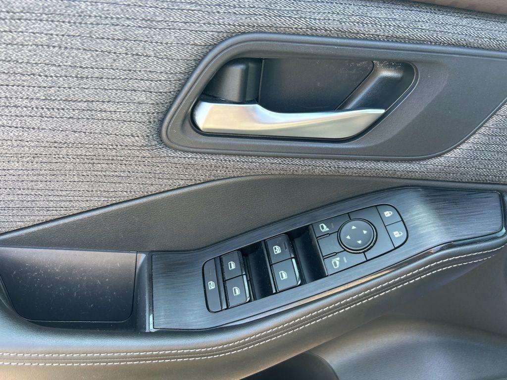 used 2023 Nissan Rogue car, priced at $22,585