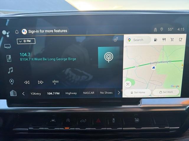 used 2025 Chevrolet Silverado 1500 car, priced at $43,895