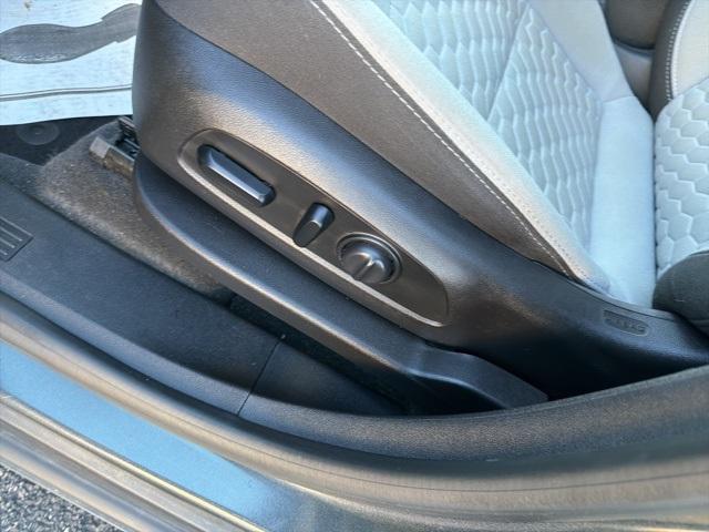 used 2019 Chevrolet Equinox car, priced at $14,499