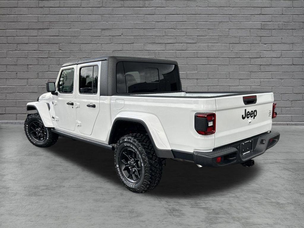 new 2026 Jeep Gladiator car, priced at $45,319