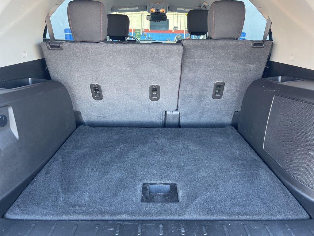 used 2016 Chevrolet Equinox car, priced at $11,285