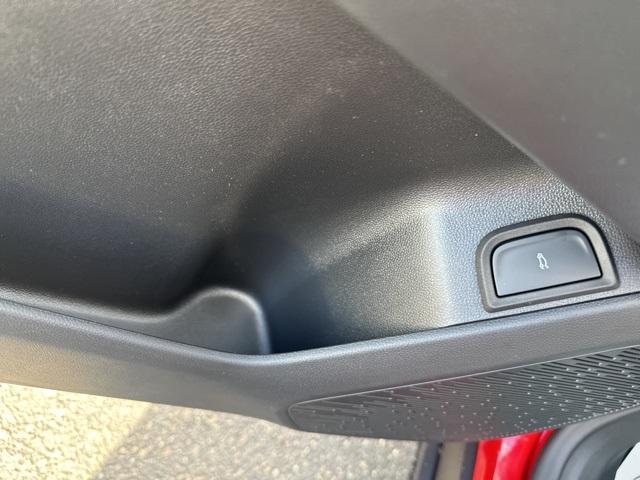 new 2026 Chevrolet Equinox car, priced at $34,105