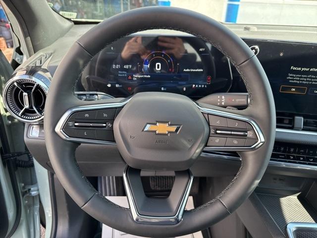 new 2025 Chevrolet Equinox car, priced at $27,320