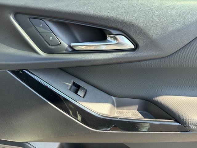 new 2025 Chevrolet Equinox car, priced at $27,320