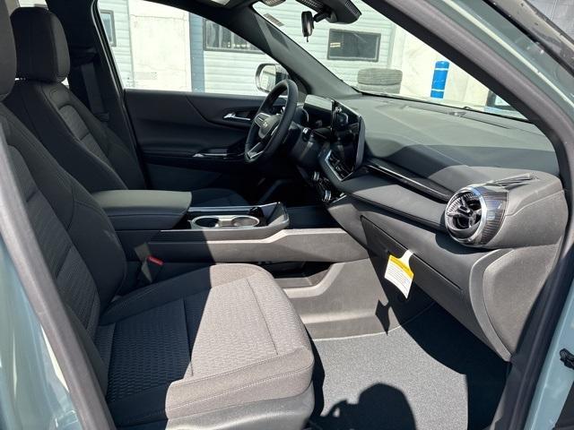 new 2025 Chevrolet Equinox car, priced at $27,320