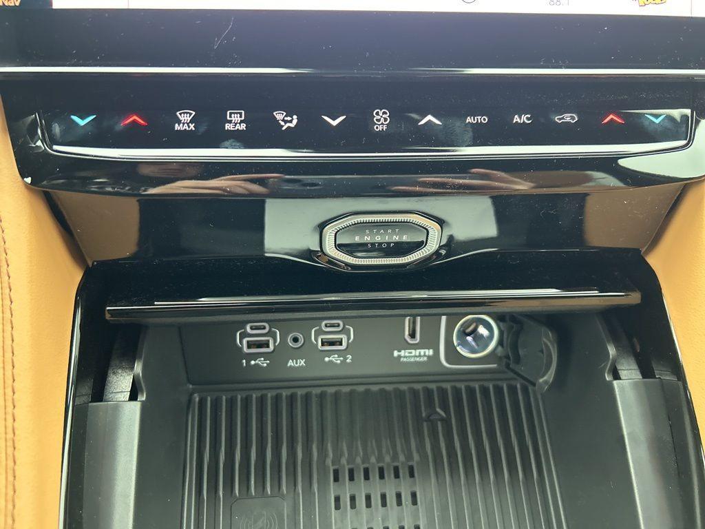 new 2026 Jeep Grand Cherokee car, priced at $60,117