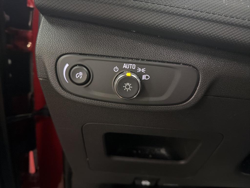 new 2026 Chevrolet TrailBlazer car, priced at $30,137