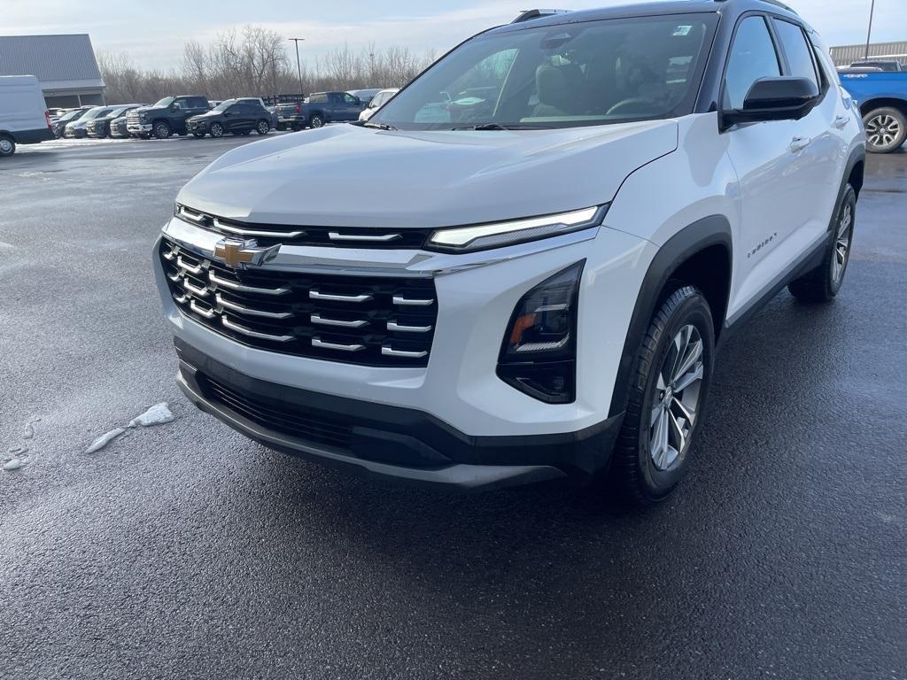 new 2026 Chevrolet Equinox car, priced at $36,043