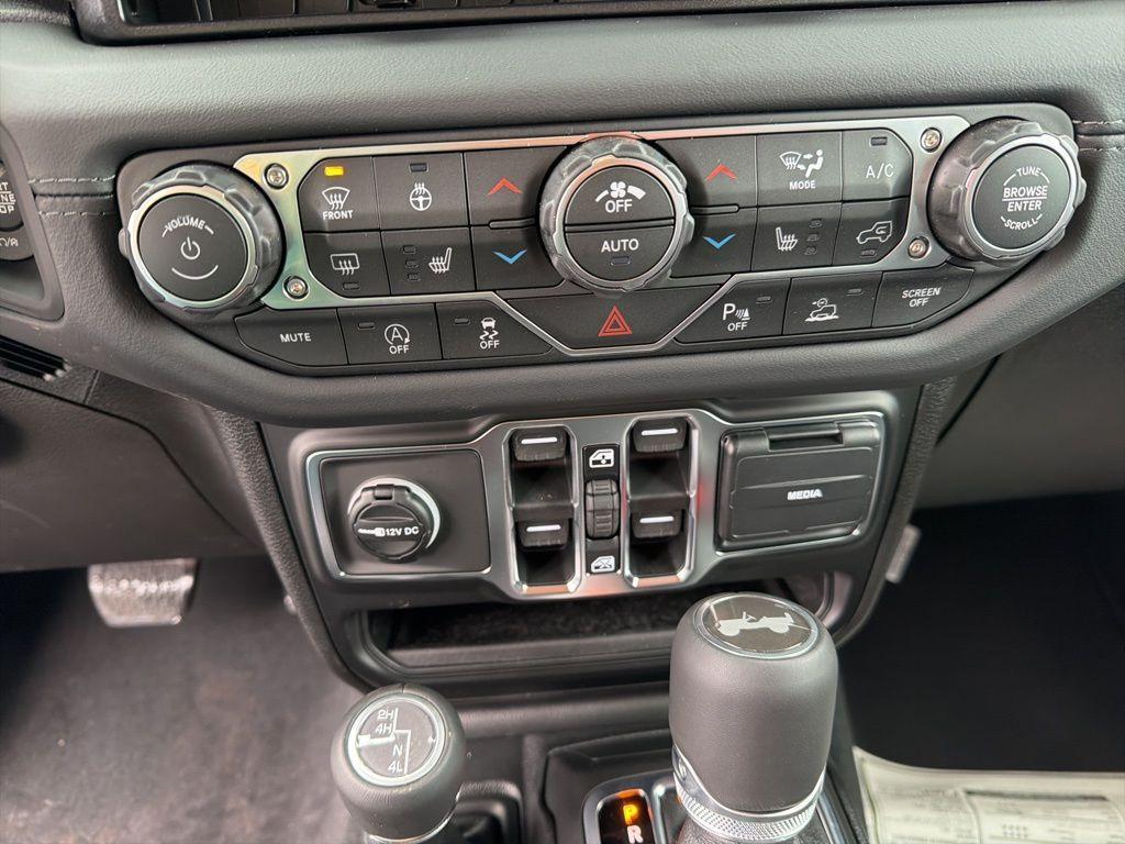 new 2026 Jeep Wrangler car, priced at $53,262