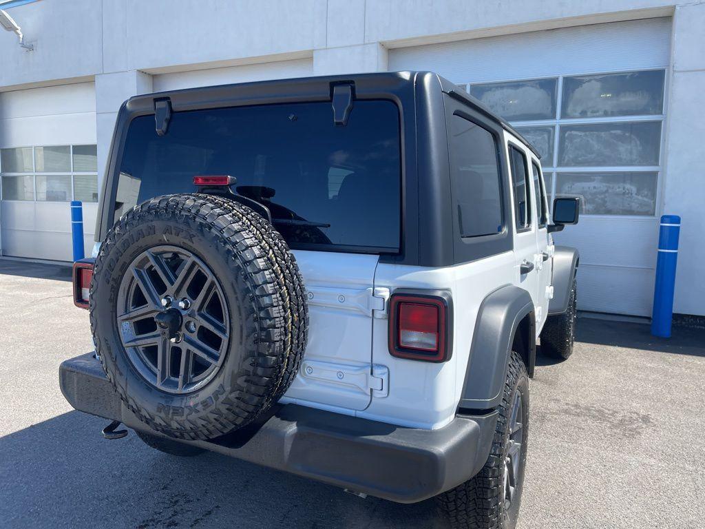 new 2026 Jeep Wrangler car, priced at $51,889
