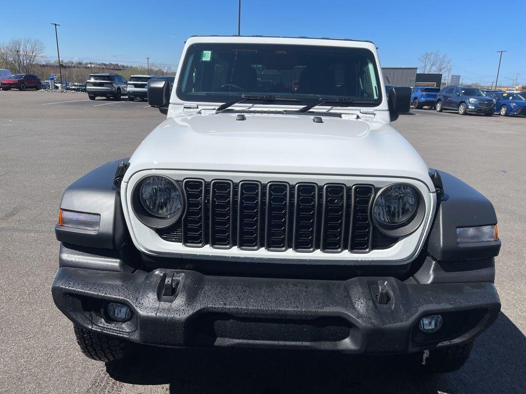 new 2026 Jeep Wrangler car, priced at $51,889