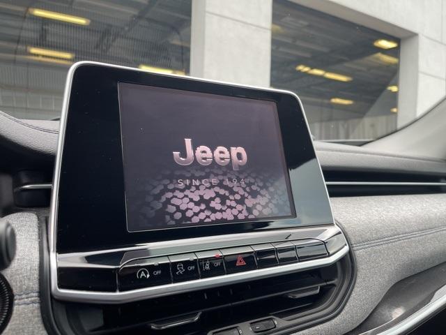 used 2022 Jeep Compass car, priced at $20,499