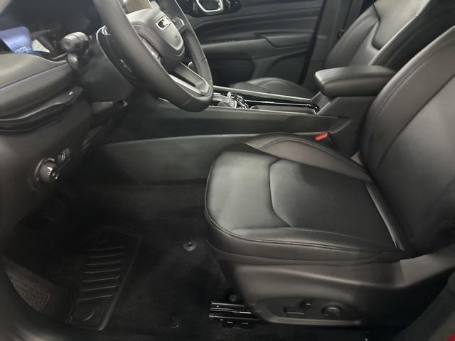 new 2026 Jeep Compass car, priced at $33,982