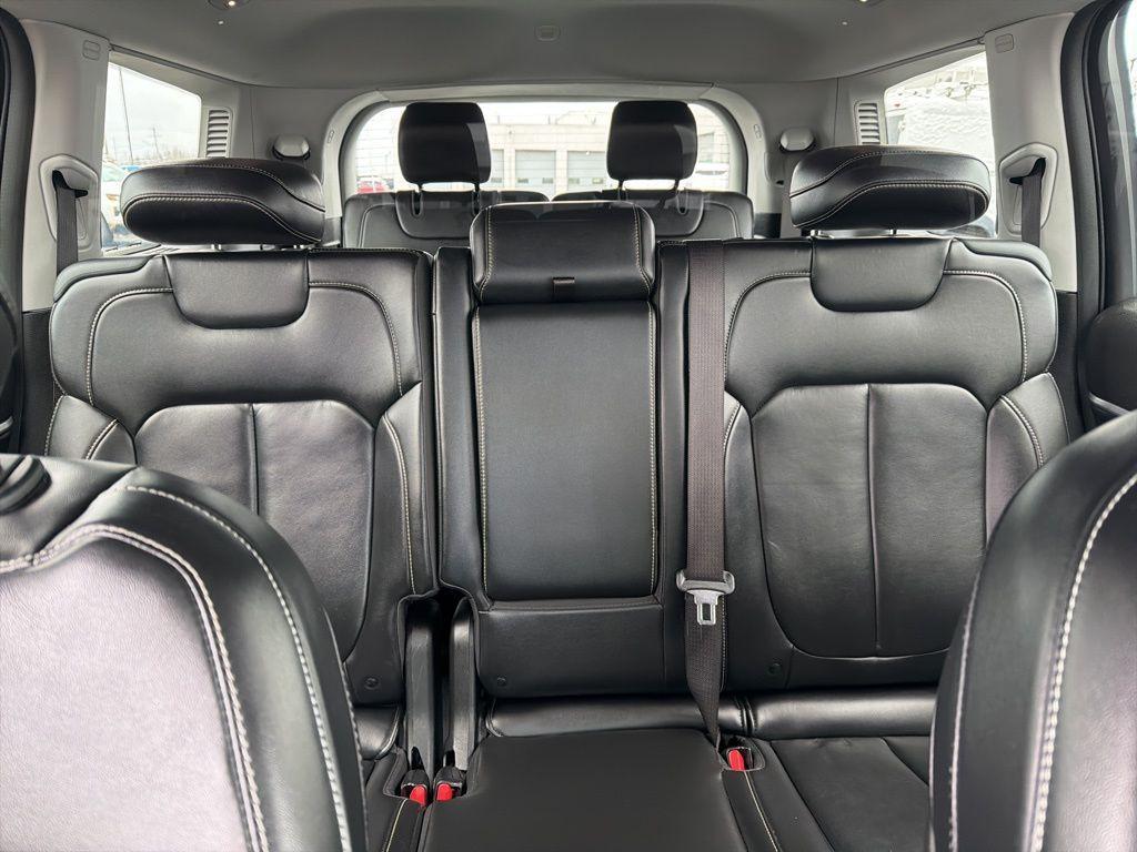 used 2021 Jeep Grand Cherokee L car, priced at $28,499