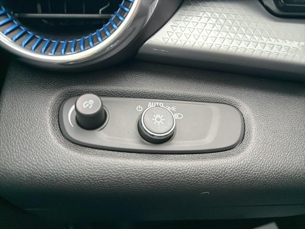 new 2026 Chevrolet Trax car, priced at $26,359