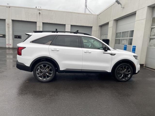 used 2022 Kia Sorento car, priced at $27,499