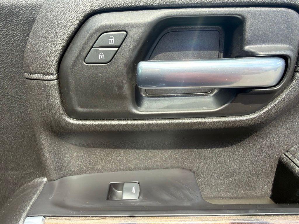 used 2019 Chevrolet Silverado 1500 car, priced at $25,985